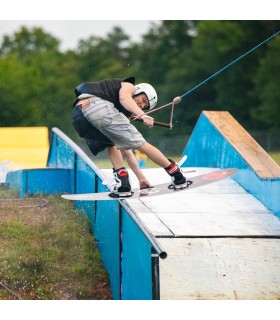 Slingshot Bearden вейкборд для канатки