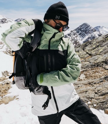 Шапка для сноуборда Burton [ak]®